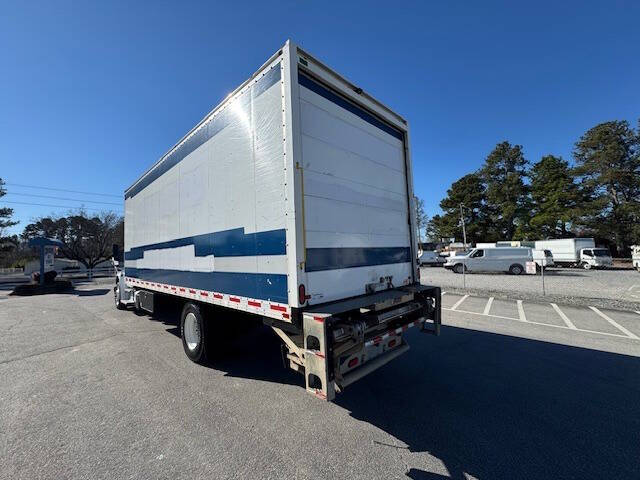 2020 Freightliner M2 106