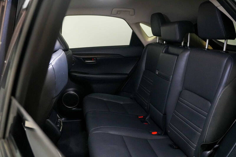 2017 Lexus NX 200t