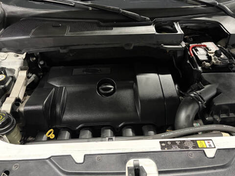 2012 Land Rover LR2 HSE LUX