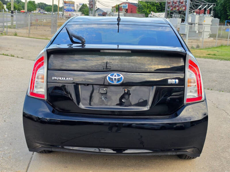 2015 Toyota Prius Two