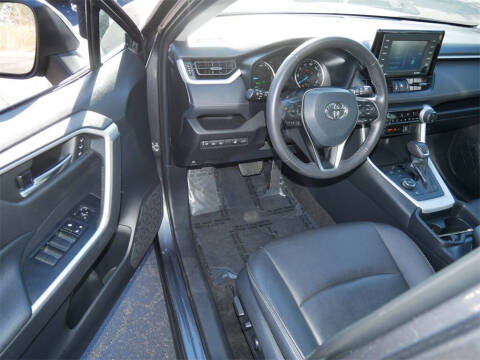 2021 Toyota RAV4 Hybrid XLE Premium