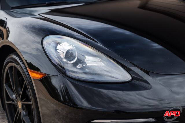2019 Porsche 718 Cayman