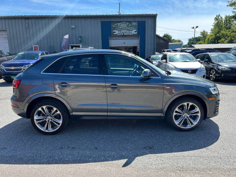 2018 Audi Q3 2.0T quattro Premium Plus