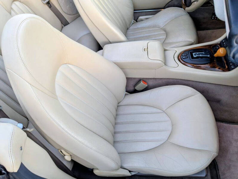 2000 Jaguar XK-Series XK8