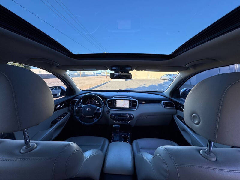 2019 Kia Sorento EX V6