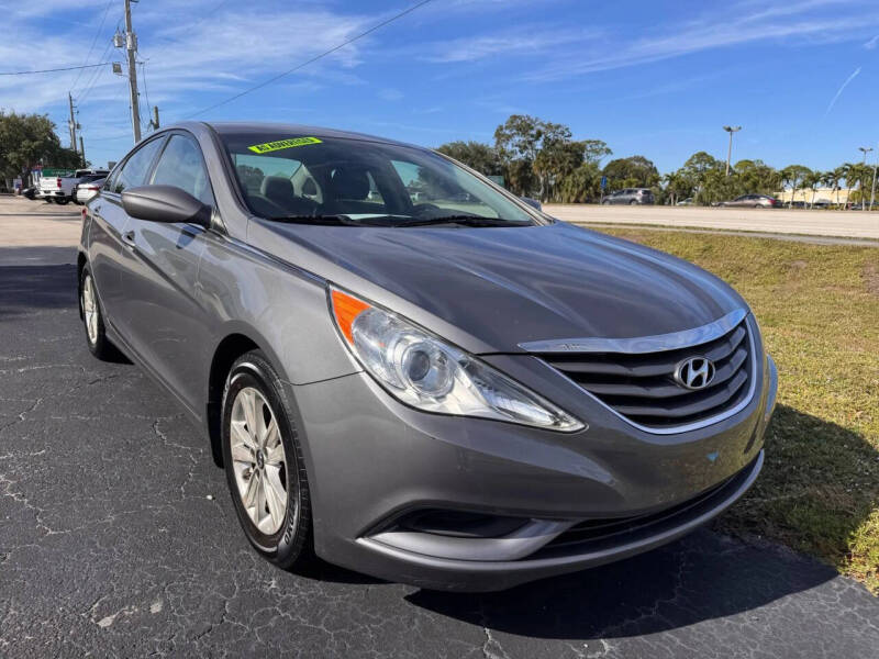 2012 Hyundai Sonata GLS's photo