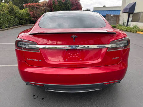 2013 Tesla Model S Performance
