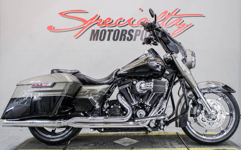 2014 Harley-Davidson CVO Road King