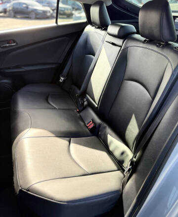 2016 Toyota Prius Three