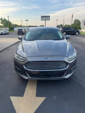 2014 Ford Fusion SE