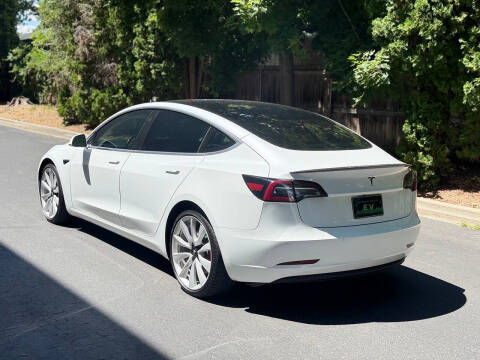 2018 Tesla Model 3 Performance