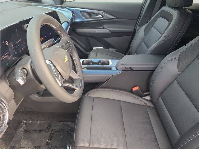 2026 Chevrolet Equinox EV LT 2
