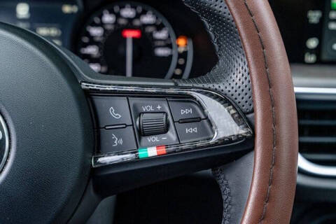 2022 Alfa Romeo Stelvio Ti