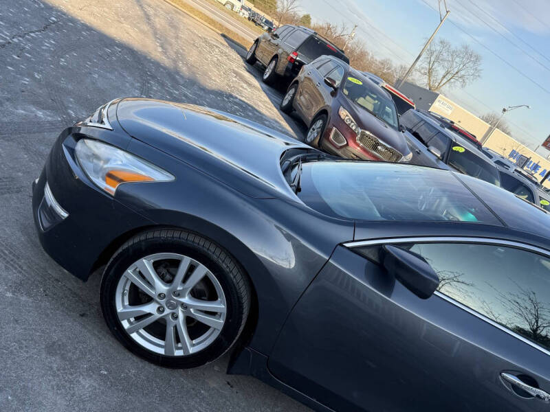 2013 Nissan Altima 3.5 SV