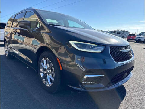 2021 Chrysler Pacifica Touring L