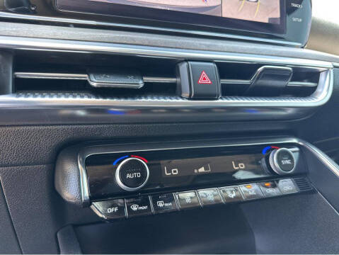 2022 Kia K5 EX