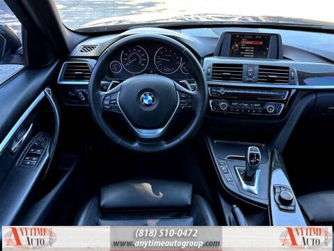 2017 BMW 3 Series 330i
