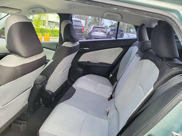 2016 Toyota Prius Two