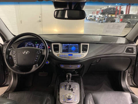 2012 Hyundai Genesis 5.0L R-Spec