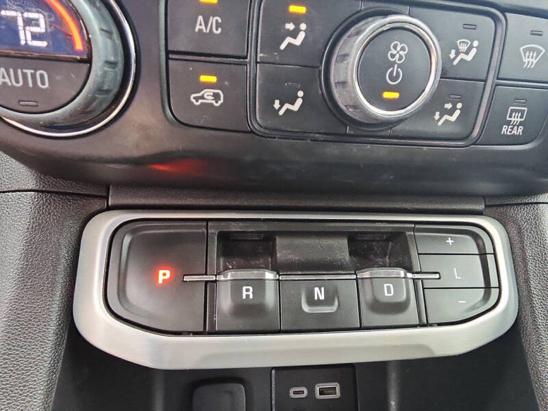 2023 GMC Acadia SLE