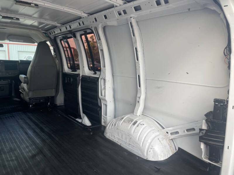 2020 GMC Savana 2500