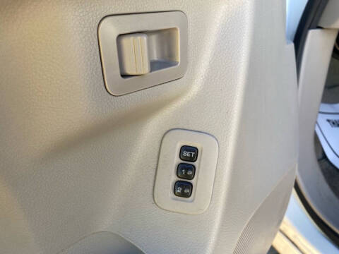 2010 Nissan Armada Platinum