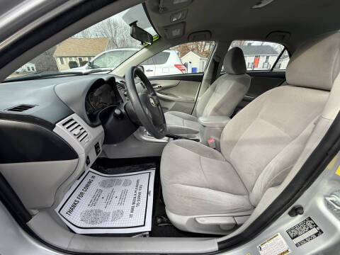 2011 Toyota Corolla LE