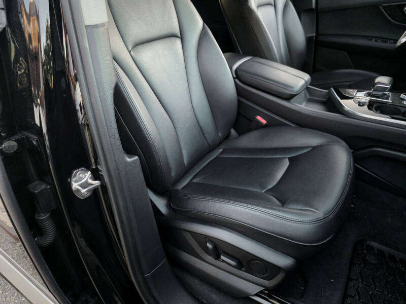 2017 Audi Q7 2.0T quattro Premium Plus