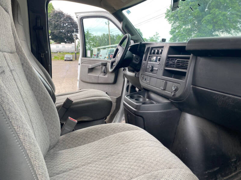 2018 Chevrolet Express 3500