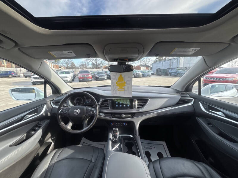 2019 Buick Enclave Essence