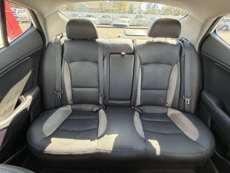 2012 Kia Optima SX Turbo