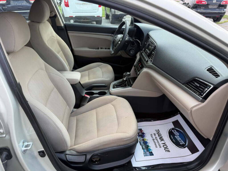 2017 Hyundai Elantra