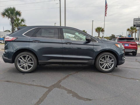 2024 Ford Edge Titanium