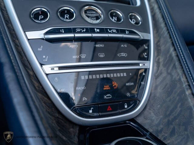 2019 Aston Martin DB11 Volante