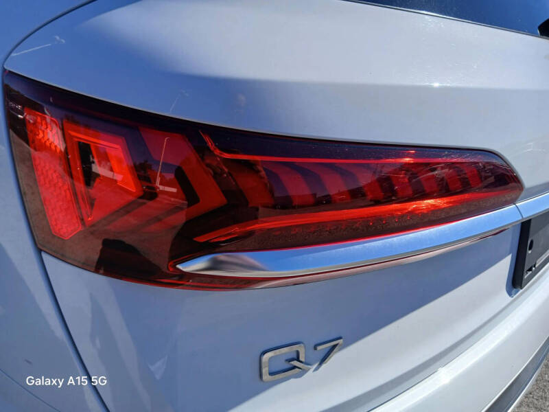 2021 Audi Q7 quattro Premium Plus 55 TFSI