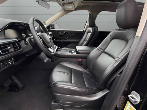 2022 Lincoln Aviator Standard