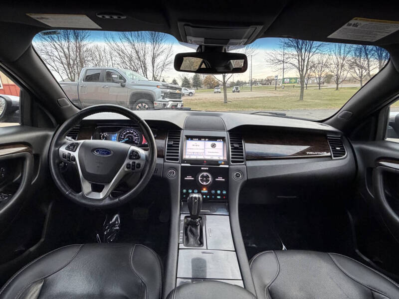 2019 Ford Taurus Limited