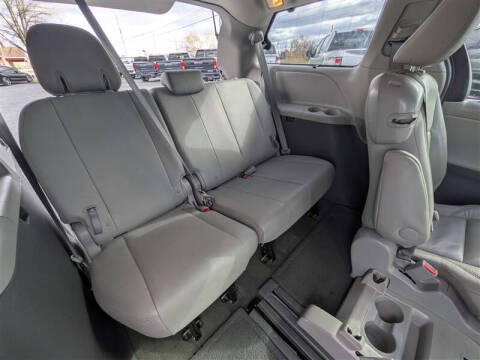2015 Toyota Sienna