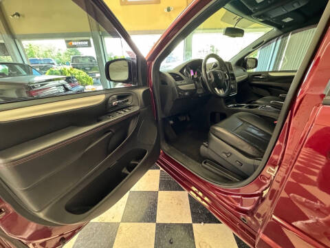 2017 Dodge Grand Caravan GT