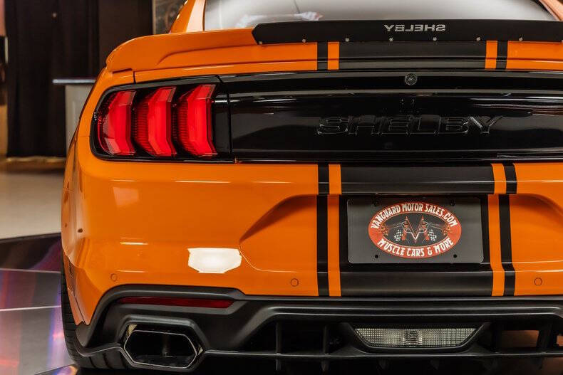 2020 Ford Mustang