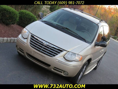 2006 Chrysler Town and Country Limited