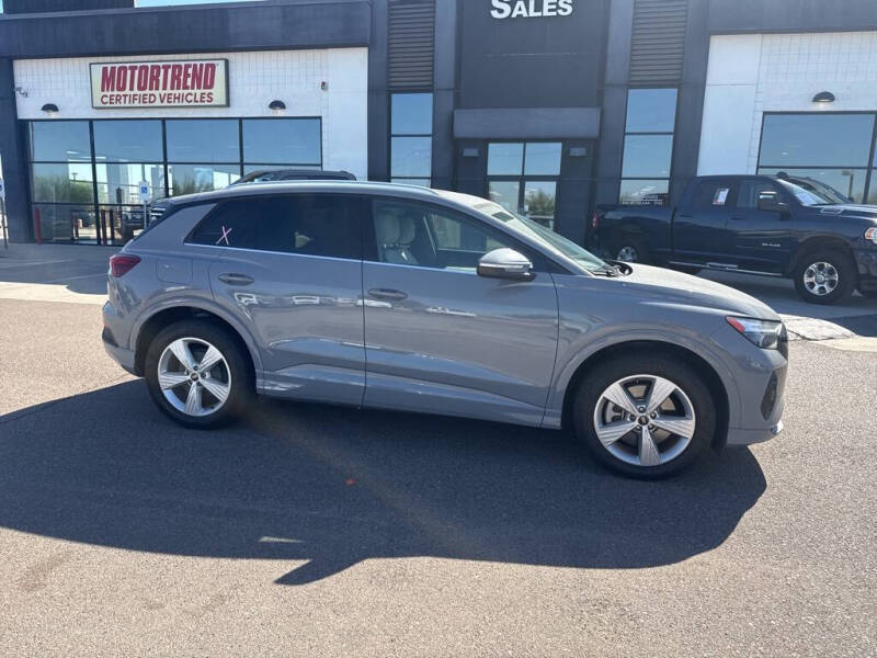 2022 Audi Q4 e-tron quattro Premium 50