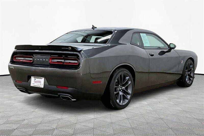 2022 Dodge Challenger