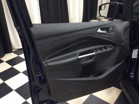 2017 Ford C-MAX Hybrid SE