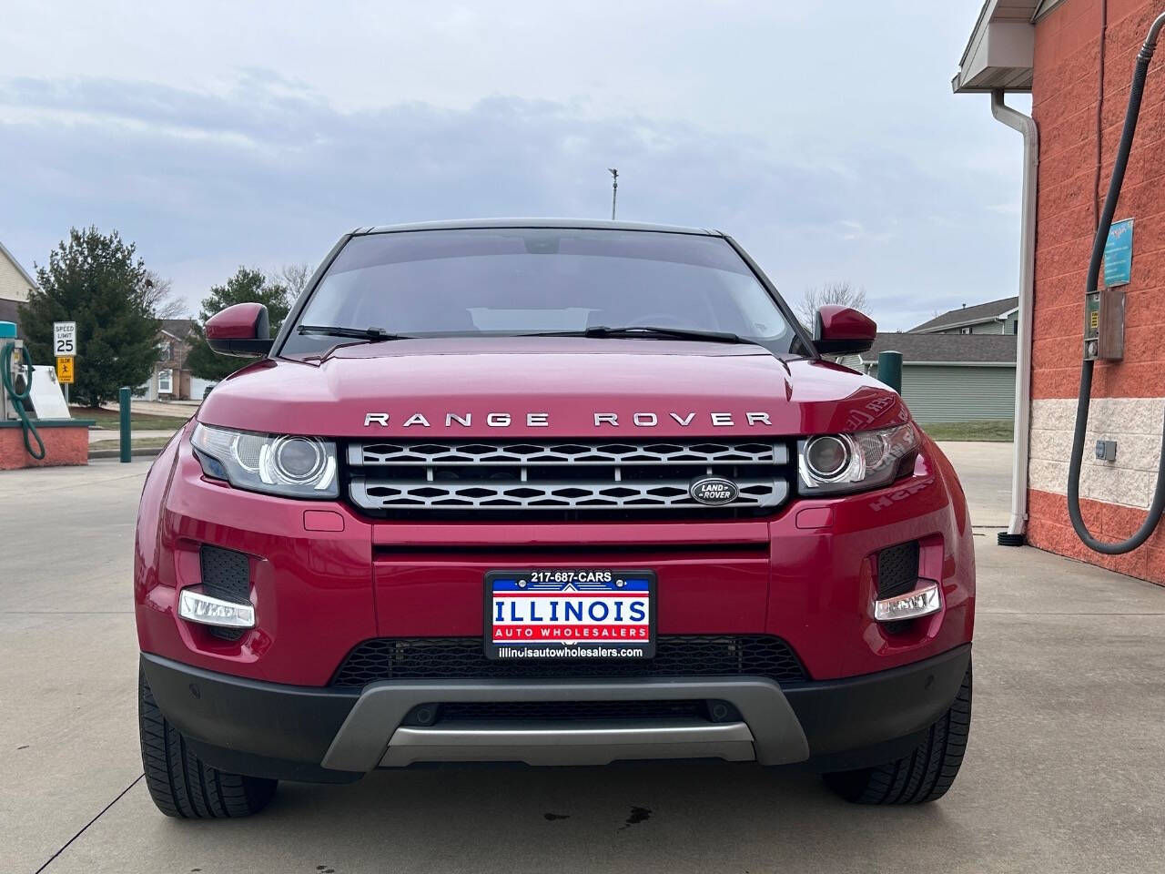 2015 Land Rover Range Rover Evoque for sale at Illinois Auto Wholesalers in Tolono, IL