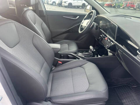 2024 Kia Niro EX