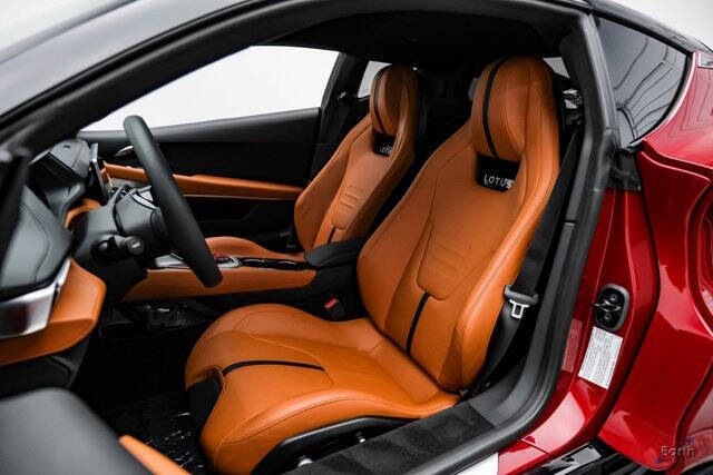 2025 Lotus Emira V6 Base