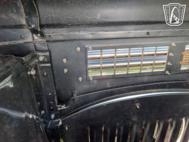 1945 Diamond T 509