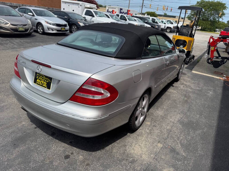 2005 Mercedes-Benz CLK CLK 320