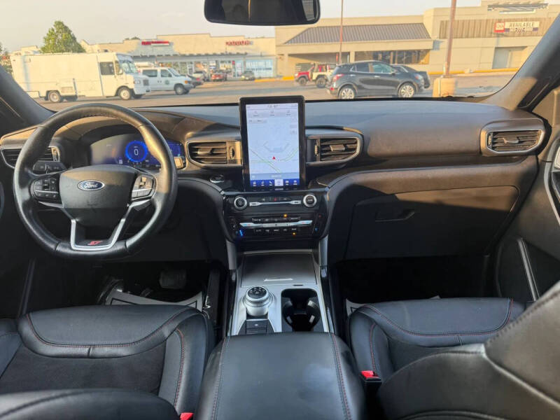 2023 Ford Explorer ST